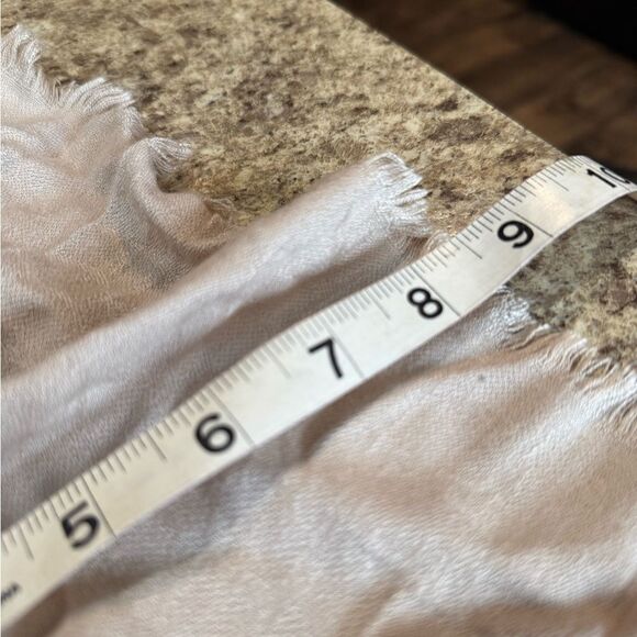 Calvin Klein beige Shaw - Picture 6 of 9